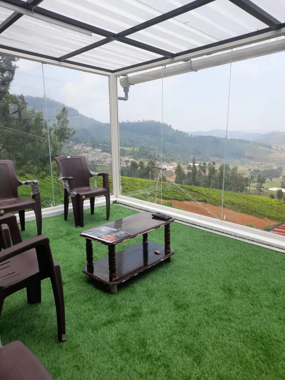 Romantic Cottages with Valley View